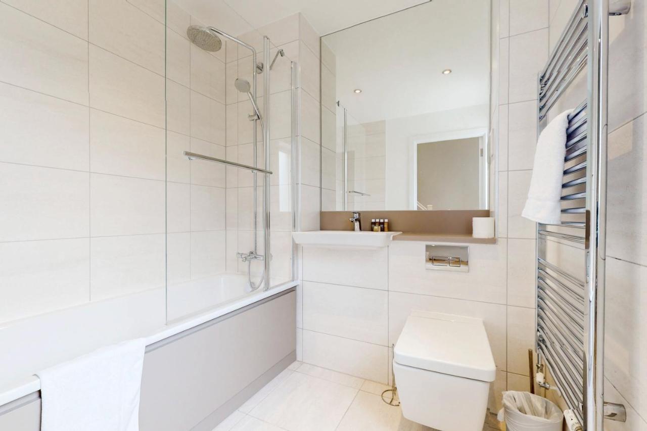 Modern And Spacious 4 Bed House In The City Centre ลอนดอน ภายนอก รูปภาพ
