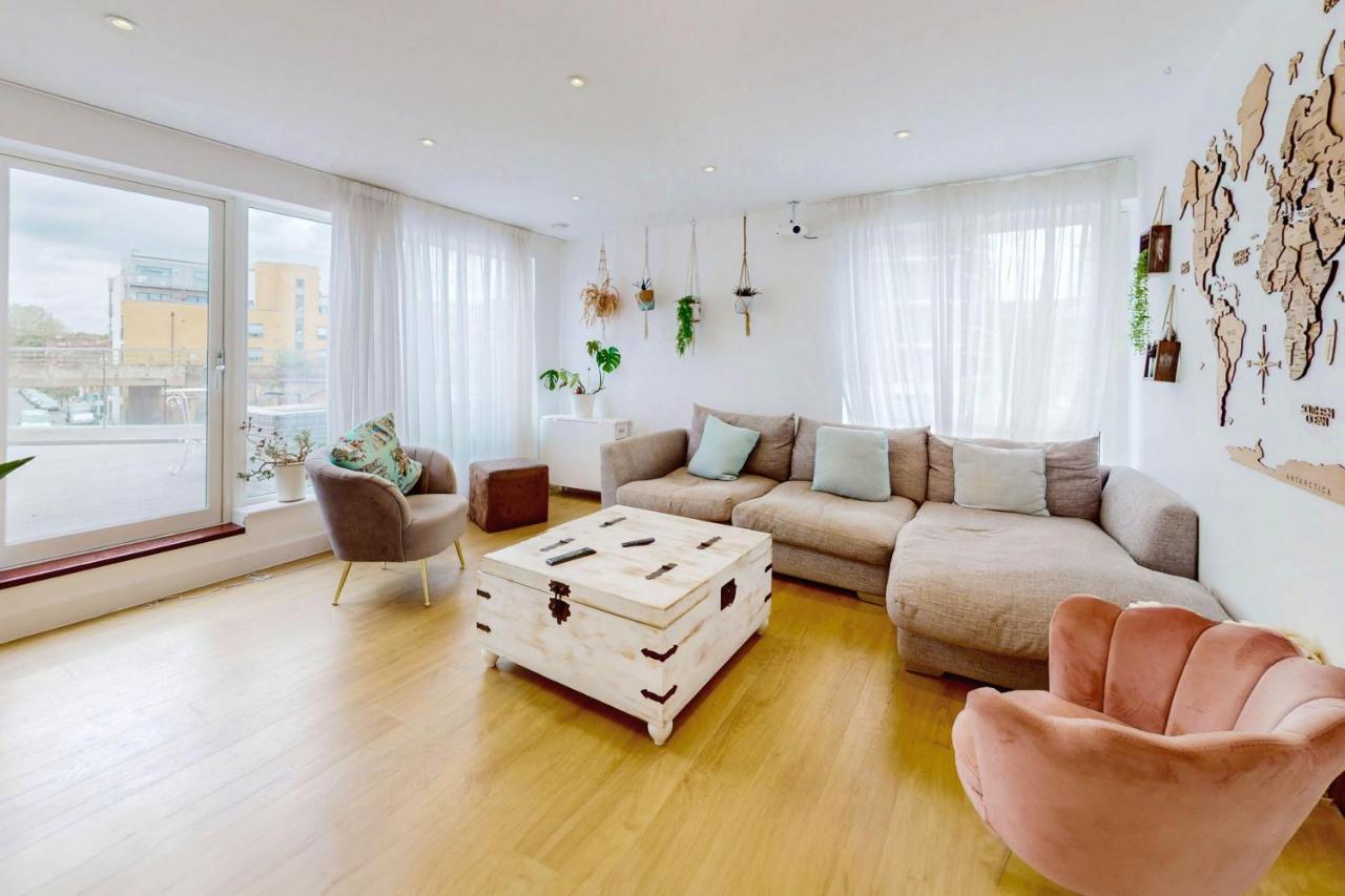 Modern And Spacious 4 Bed House In The City Centre ลอนดอน ภายนอก รูปภาพ